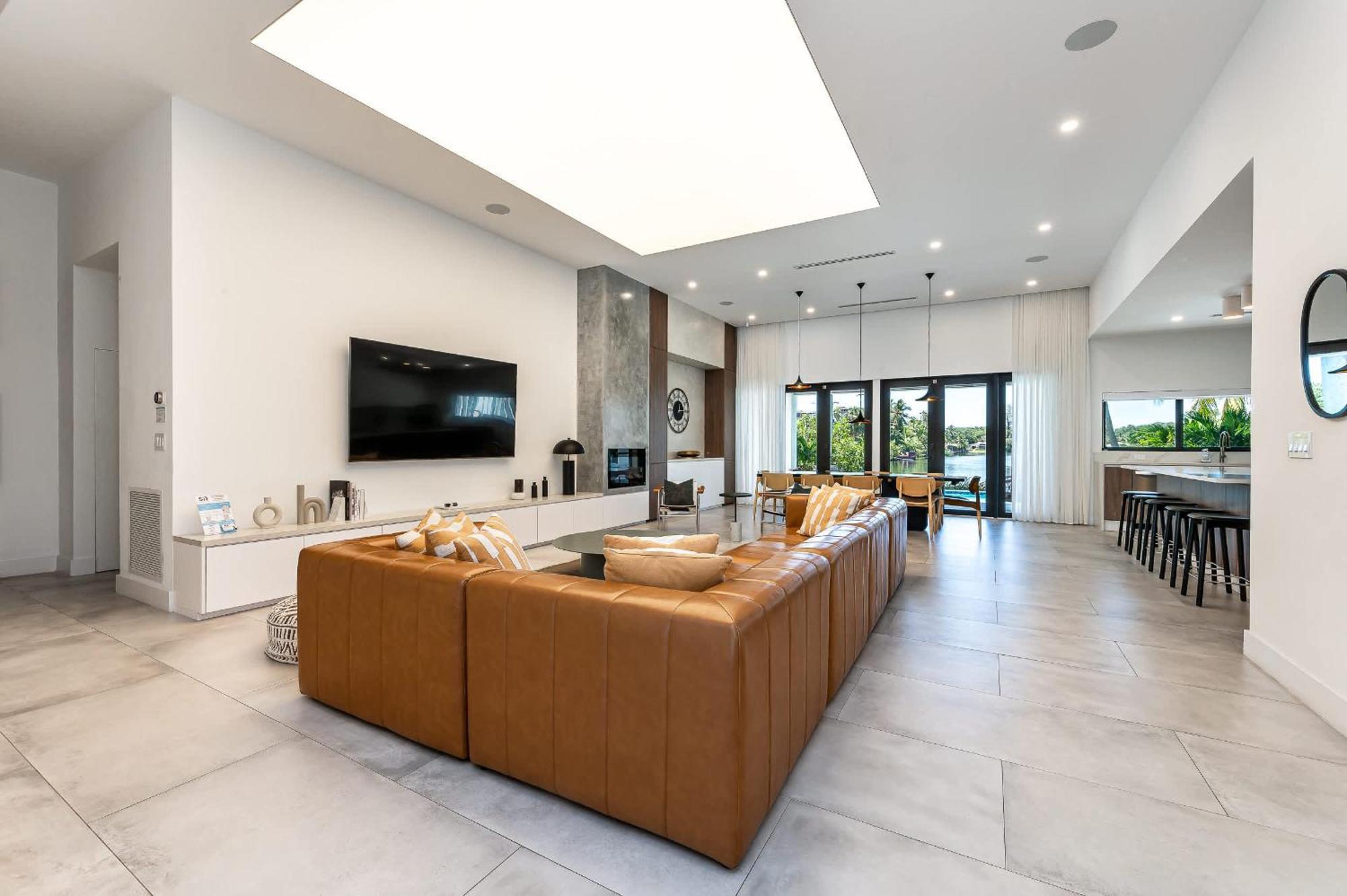 Super Modern Waterfront Paradise Near The Сasa de vacaciones *